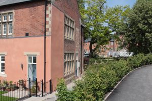 Photo 11- click for photo gallery